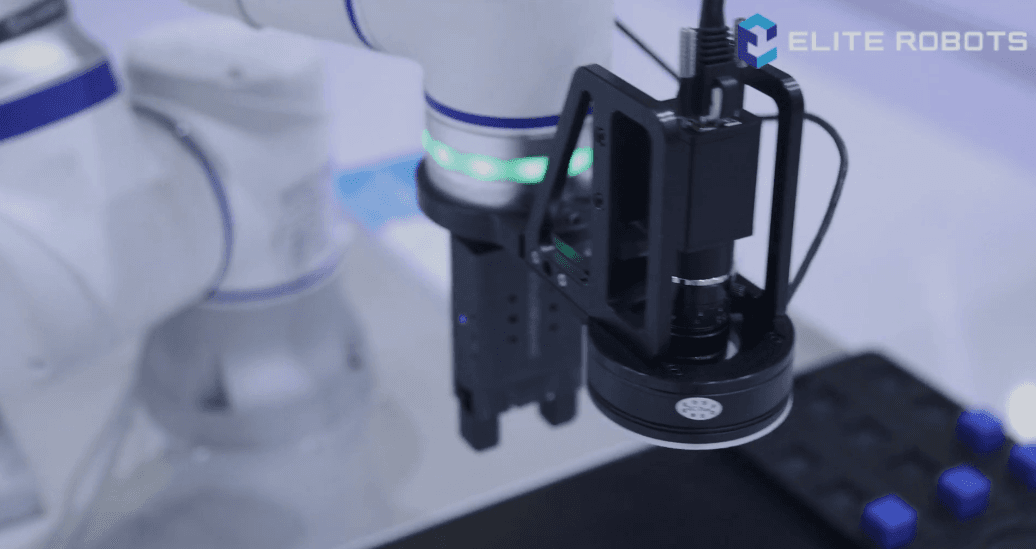Elite Robots CS66 collaborative robot random pick & place with 2D camera